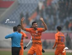 南宫娱乐-关于乒乓球夜战：东海天虎队强势反弹齐鲁霹雳队，主帅临场妙招冲刺阶段不容有失的信息