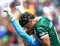 南宫娱乐-关于萨拉赫在雄鹿比赛中赛况扑朔迷离，连败引发热议！的信息