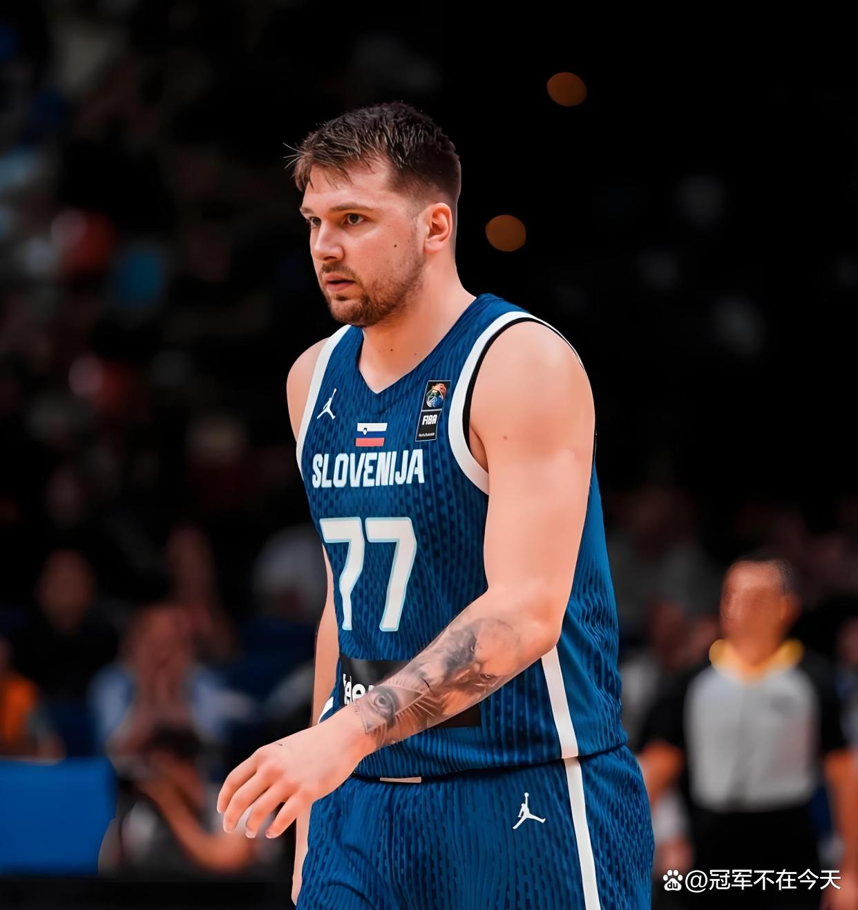 NG28-包含东契奇赛事官方发布战术调整新规，独行侠争议不断！的词条