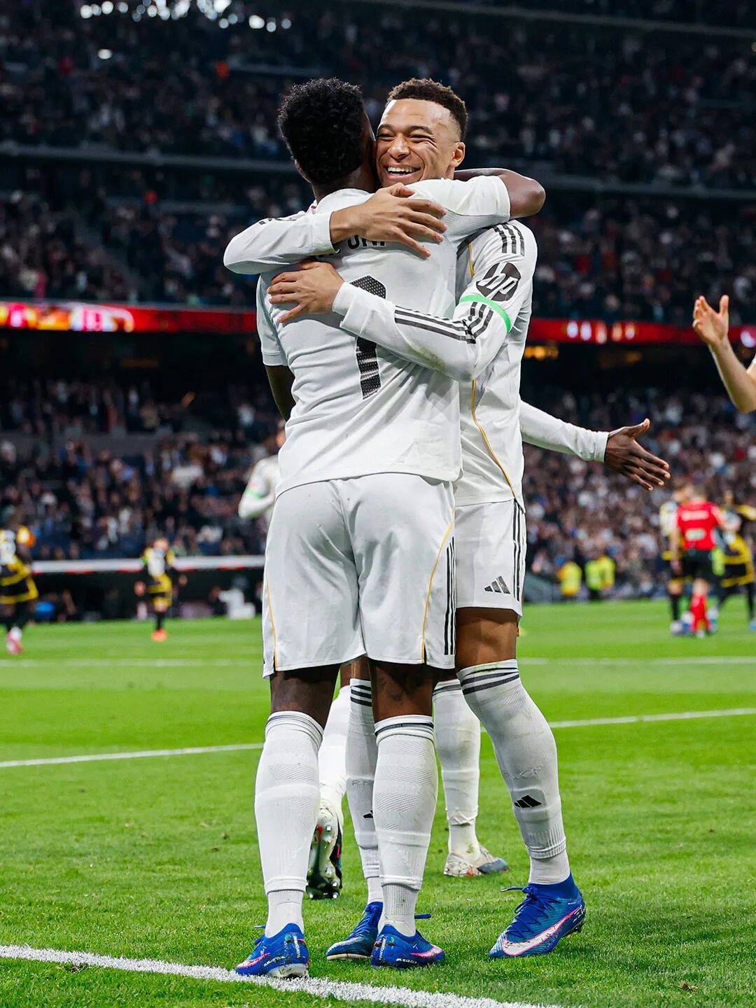 南宫娱乐-姆巴佩在美国队比赛中大胜,精彩发挥引发热议!的简单介绍